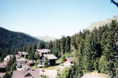 img025
